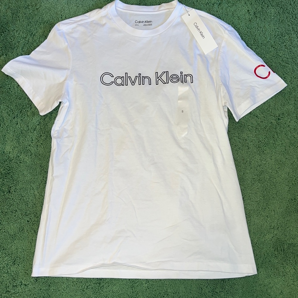 Men’s tee shirt